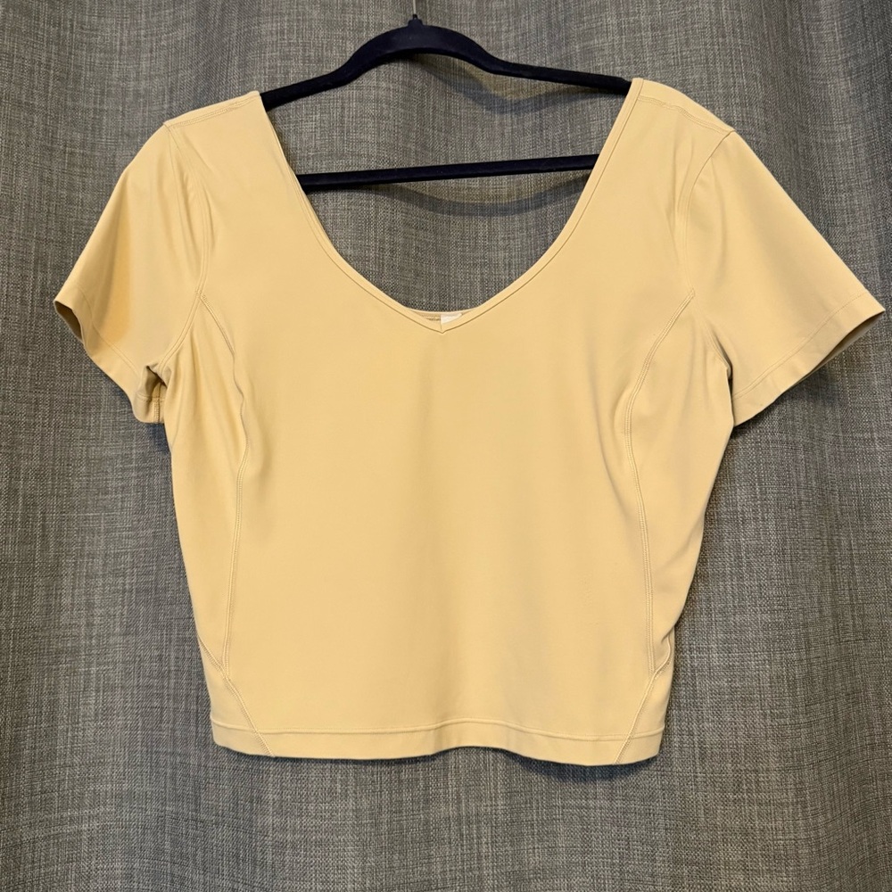 Lululemon Align Tee Nulu Slim Fit Cropped Length size 10